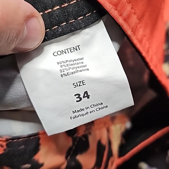 O'Neil size 34" orange and black swim shorts - Picture 6 of 6